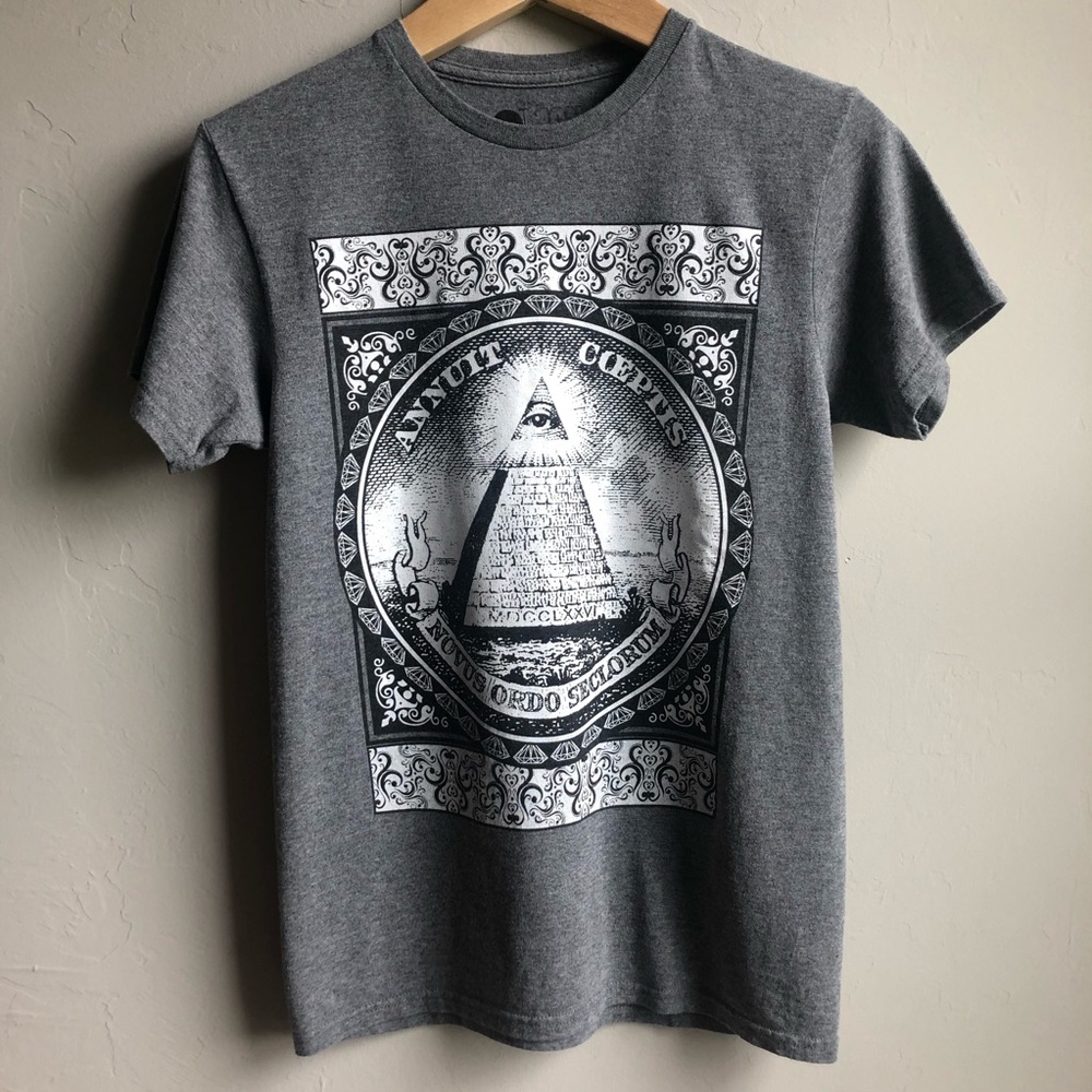 2Monkeys Graphic T-Shirt